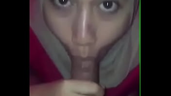 سكس بالحجاب لحس ونيك